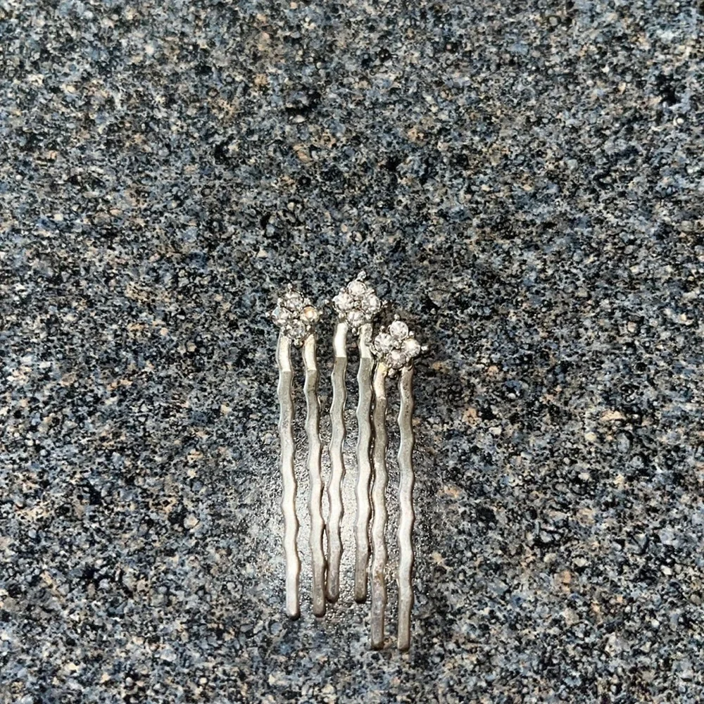 N/A set hair